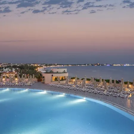 Ξενοδοχείο Melas 5*