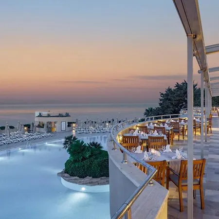 Melas Hotel